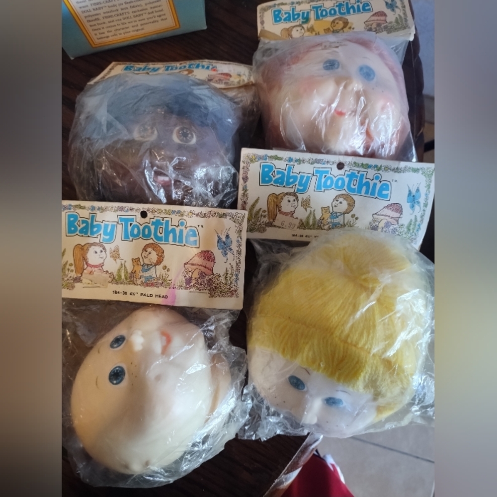 Baby Toothie Variety Lot Of 4‎ 4 1/2" Doll Head Vintage 1984